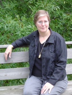 (Photo of Lois McMaster Bujold)